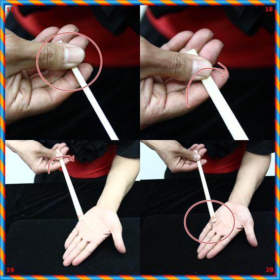 ? 젓가락을 뒤집는 손 모양입니다. ? 젓가락을 엄지손으로 잘 밀어줍니다. ? 젓가락을 잡은 뒤 뒤집어 줄때는 순식간에 재빠르게 뒤집어 줘야해요. ? 나무젓가락에 스티커가 나오는 것 같죠?