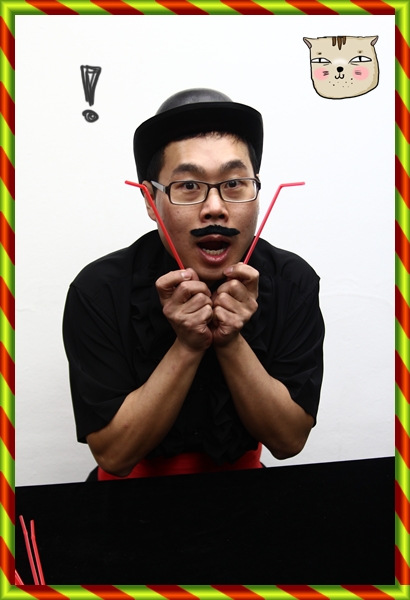 대이빅 선생님의 재미있는 마술 교실. 음료수 먹을 때 빨대를 이용하죠? 빨대를 이용한 놀라운 마술을 배워 해볼게요.