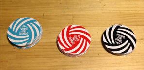 100장의 카드를 모두 사용하기 보다는 카드 뒷면을 보고 검정 빨강 파랑으로 카드를 나눈다.