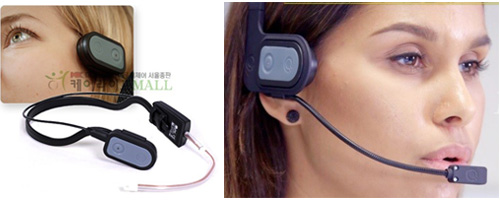 구분	스마트나브4AT	큐하조노마우스
좌클릭	S/W(Dwell Clicker)	불기
우클릭	S/W	S/W
더블클릭	S/W	2번 불기
드래그	S/W	불어서 끌기
머리움직임	O	O
입술움직임	X	O
호흡	X	O
제조사	미국/Natural Point Inc	핀란드/Quha oy
규격(mm)	본체 (60×40×23.5)	본체 (59×33×15)
무게	62g	23g
유/무선	유선	무선
사용시간	제한없음	약 30시간
배터리	X	240mAh
가격	1,100,000원	3,300,000원
태블릿,휴대폰 호환	X	O
기타	외부스위치 사용가능
dot(반사스티커)를 이용하여 커서 이동	?사용가능거리10m
외부스위치 사용가능
주의사항	빛반사에 민감하므로 햇빛, 조명 등에 방해를 받을 수 있음	큐하조노센토(머리띠형) 연결 시 호흡 외 바람에 민감하므로 실외에서 사용하기 어려움 와상환자에게 적합하지않음