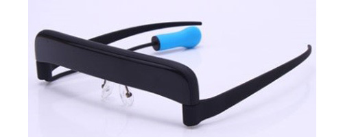 구분	립스틱마우스	인테그라마우스플러스	안경마우스
좌클릭	아랫입술 터치	빨기	물기
우클릭	윗입술 터치	불기	S/W
더블클릭	아랫입술 
2번 터치	2번 빨기	2번 물기
드래그	아랫입술 터치한 상태에서 윗입술 터치하여 끌기	빨기 유지한 상태로 끌기	문 상태로 끌기
머리움직임	X	X	O
입술움직임	O	O	O
호흡	X	O	X
제조사	네덜란드/Shannon Electronics	오스트레일리아/Life Tool	중국/Ennopro Group Limited
규격(mm)	본체 (80×37)	본체 (110×60×33)	본체 (135×155×40)
무게	100g	75g	100g
유/무선	유선	유/무선	무선
사용시간	제한없음	무선으로 사용 시 약 12시간	약 15시간
배터리	X	360mAh	
가격	2,800,000원	4,100,000원	800,000원
태블릿,휴대폰 호환	X	X	O
기타	마운트 필요
밀폐디자인으로 세정제 등으로(알콜 및 탈지면)팁부분 세척 가능	외부스위치 사용가능
마운트 필요
호흡이 불가능할 시 오토클릭S/W사용
조이스틱모드 또는 커서 모드로 변경 시 컴퓨터 게임 가능	접히지 않음
주의사항	마운트 조립 시 USB케이블이 아래방향으로 내려가도록 조립
휠체어 등 움직임이 있는 곳에서 마운트와 함께 사용하지 말 것	 정기적인 소독 필요
침을 많이 흘리는 사람은 적합하지 않음
휠체어 등 움직임이 있는 곳에서 마운트와 함께 사용하지 말 것	
자석 근처에 두지 않기
클릭버튼을 심하게 물지 않기